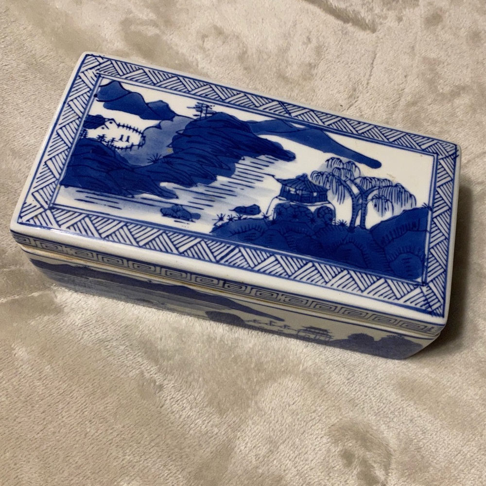 Antique Asian brush box
